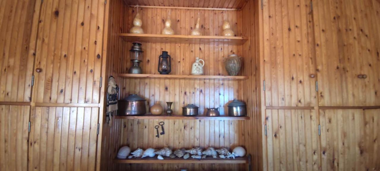 Rising Sun Guesthouse Mesochoria ภายนอก รูปภาพ